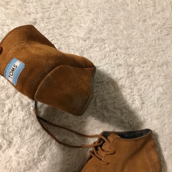 TOMS Suede Wedge Shoes 6 - Picture 7 of 12